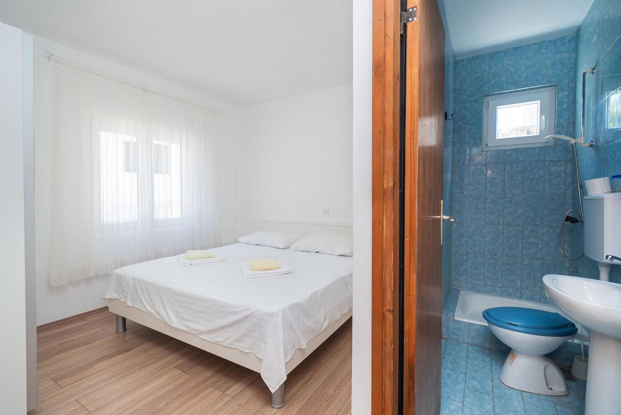Apartment Ljuba Primošten Eksteriør bilde